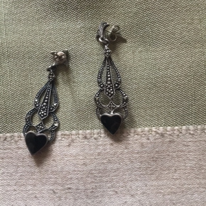 Beautiful‎ vintage earrings